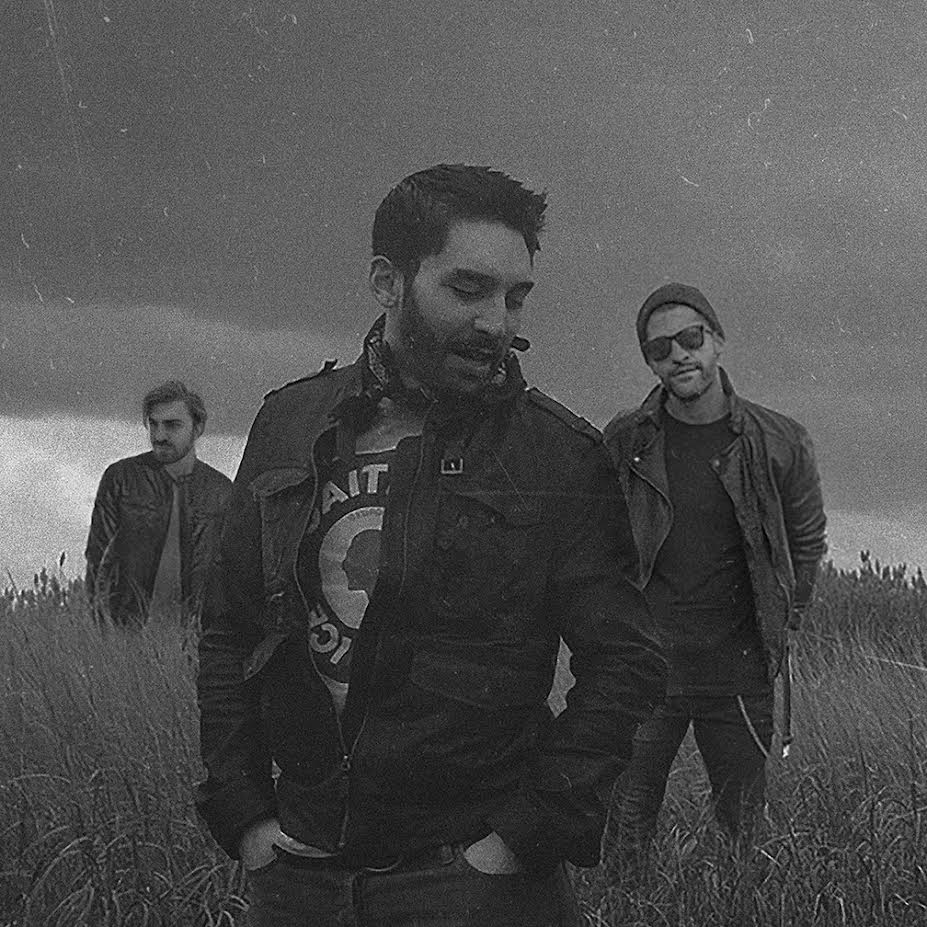 Kurtadamlar'ın yeni albümü “Electric Heart” tüm dijital platformlarda